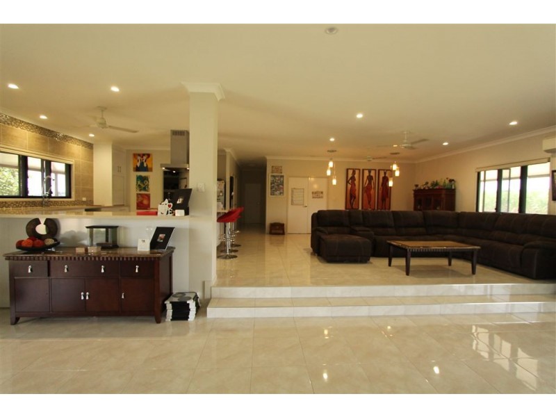 3198 Ayr-Dalbeg Road, Ayr QLD 4807
