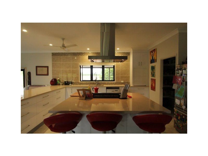 3198 Ayr-Dalbeg Road, Ayr QLD 4807