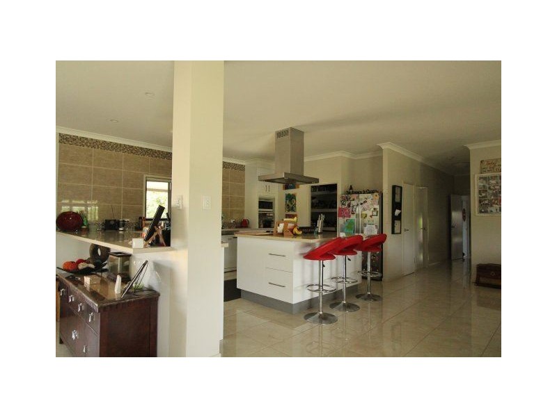 3198 Ayr-Dalbeg Road, Ayr QLD 4807
