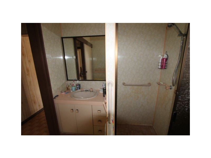 36-38 Hoey Street, Ayr QLD 4807