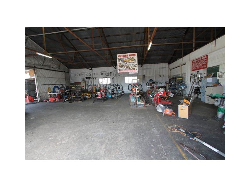 102 Wickham Street, Ayr QLD 4807