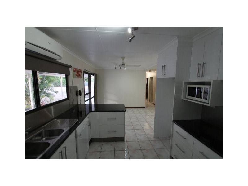 60 Banister Street, Brandon QLD 4808