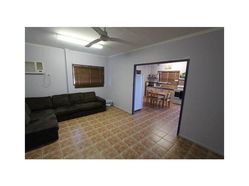 95 Mount Kelly Drive, Mount Kelly QLD 4807