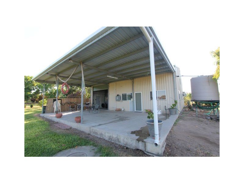 95 Mount Kelly Drive, Mount Kelly QLD 4807