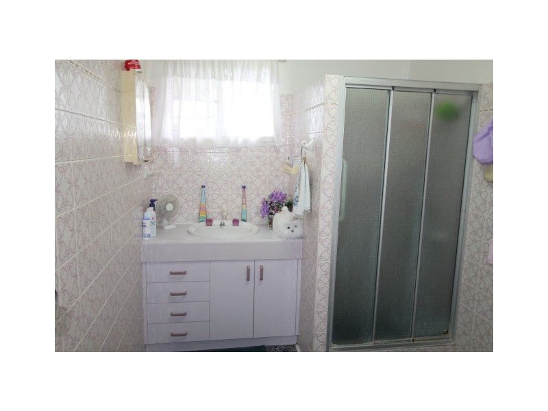23 Barr Street, Ayr QLD 4807