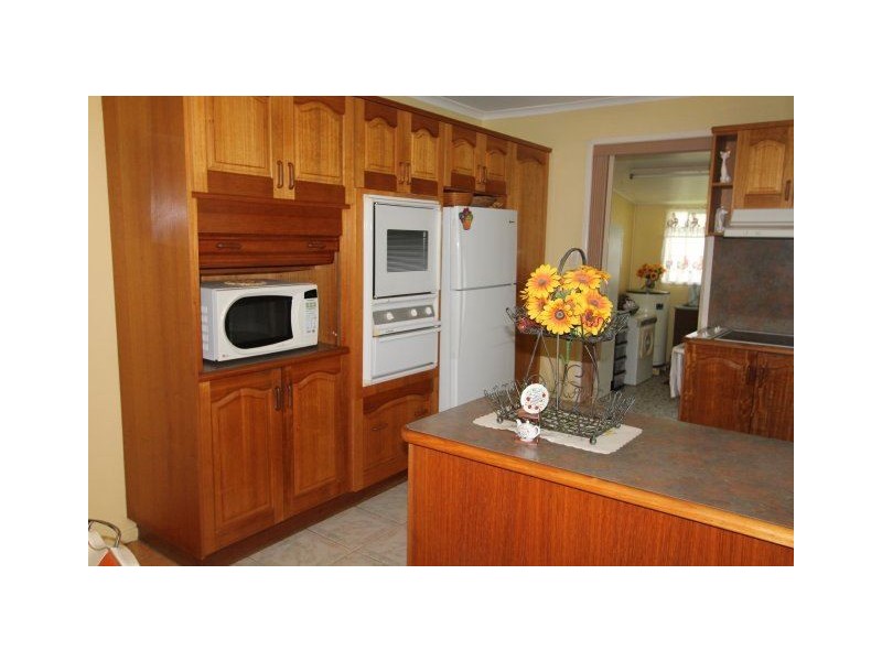 23 Barr Street, Ayr QLD 4807