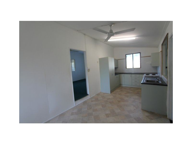 42 Donaghue Street, Giru QLD 4809