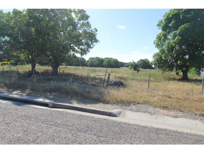 78-82 Fifteenth Street, Home Hill QLD 4806
