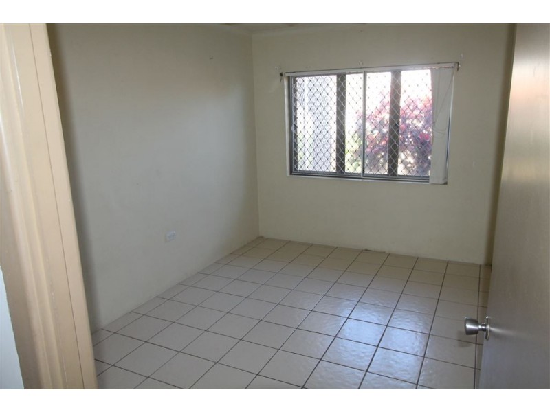 9 Cox Street, Ayr QLD 4807