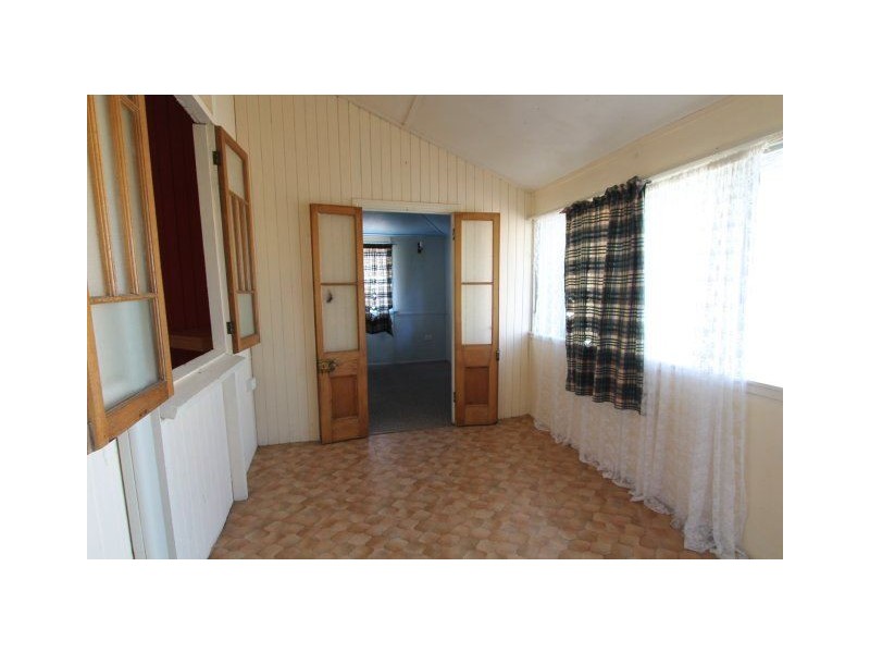 125 Cameron Street, Ayr QLD 4807