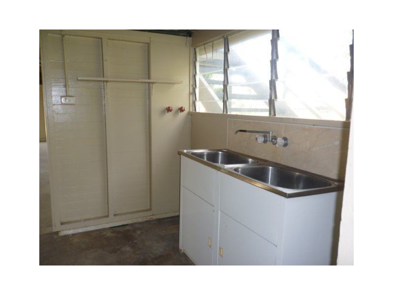 25 Dennis Street, Ayr QLD 4807