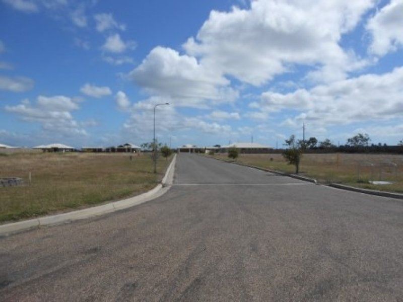 11 Tamarind Close, Ayr QLD 4807