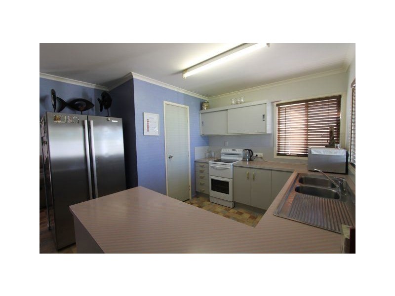 15 Barsby Street, Ayr QLD 4807