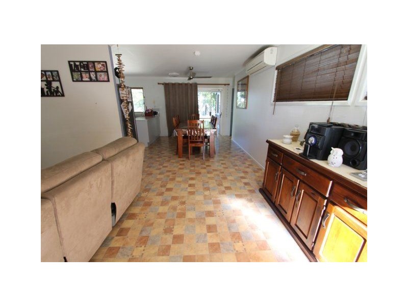 15 Barsby Street, Ayr QLD 4807
