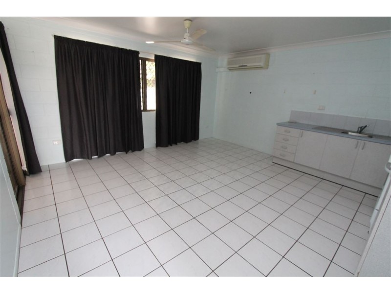 4/148 Graham Street, Ayr QLD 4807