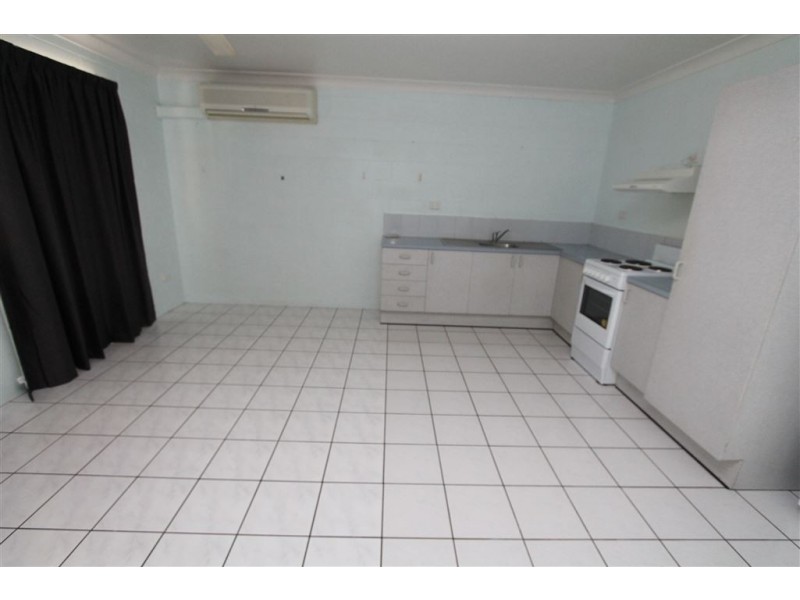 4/148 Graham Street, Ayr QLD 4807