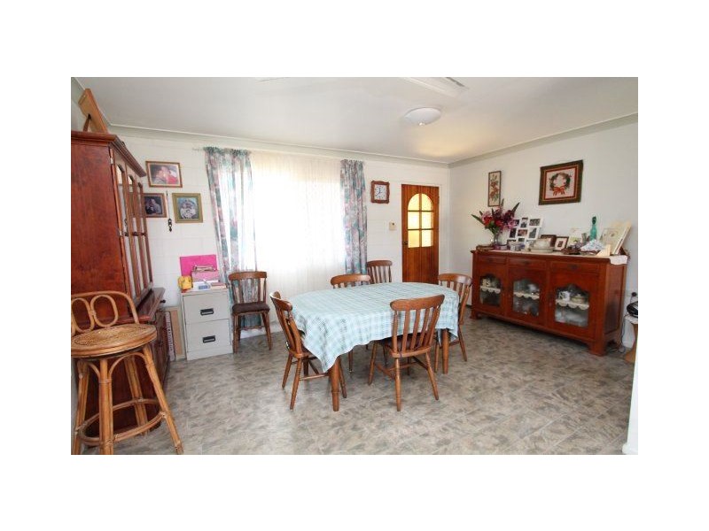 2 Little Crescent, Ayr QLD 4807