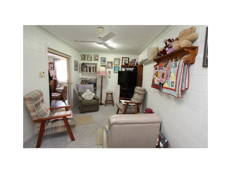 2 Little Crescent, Ayr QLD 4807