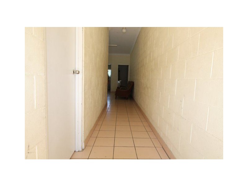 5 Fourth Street, Home Hill QLD 4806