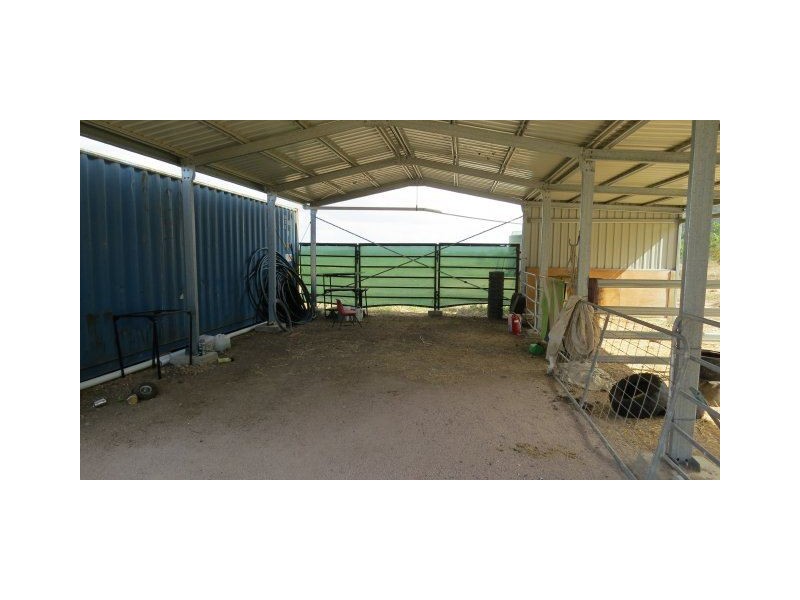 217 Wallace Road, Home Hill QLD 4806