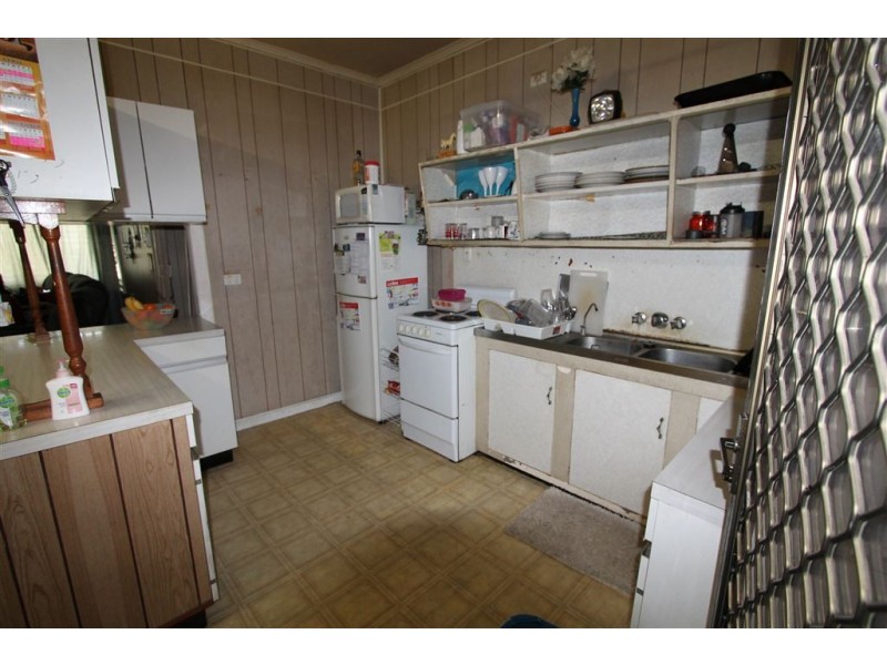 2- 4 Green Street, Brandon QLD 4808