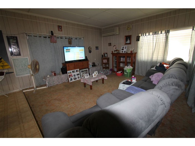 2- 4 Green Street, Brandon QLD 4808