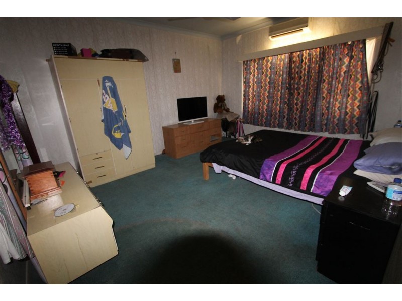 2- 4 Green Street, Brandon QLD 4808