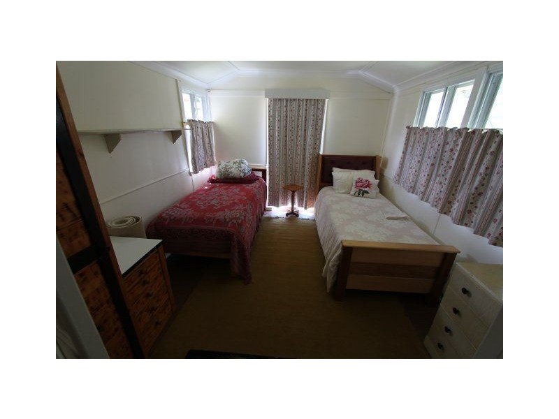 118 Ninth Avenue, Home Hill QLD 4806