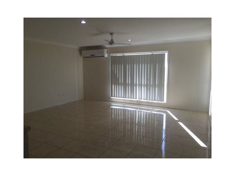 17 Hibiscus Drive, Ayr QLD 4807