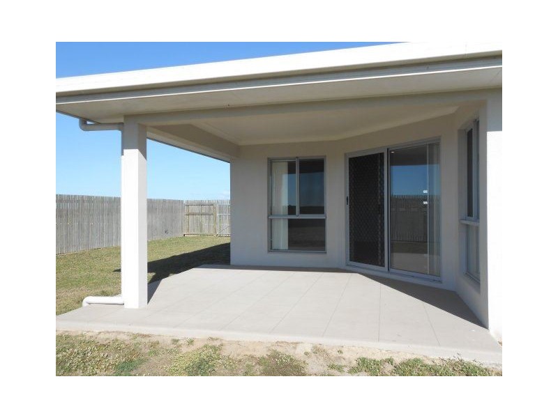 17 Hibiscus Drive, Ayr QLD 4807