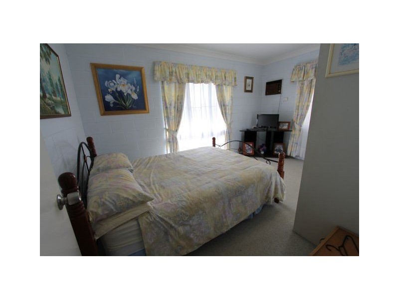 126 Anabranch Road, Jarvisfield QLD 4807