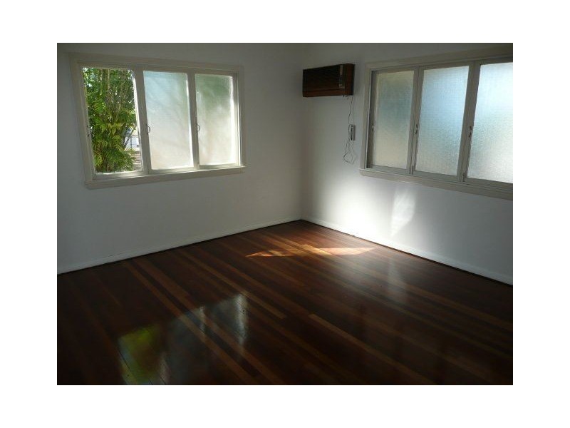 35 Drysdale Street, Brandon QLD 4808