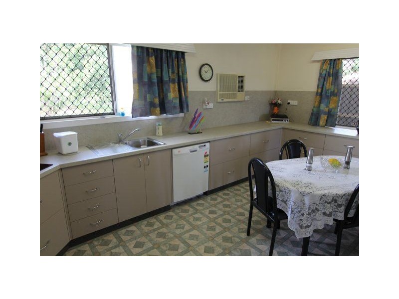 106 Beach Road, Ayr QLD 4807