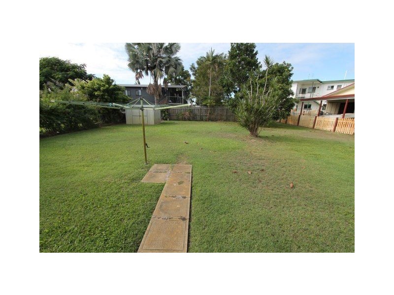 106 Beach Road, Ayr QLD 4807