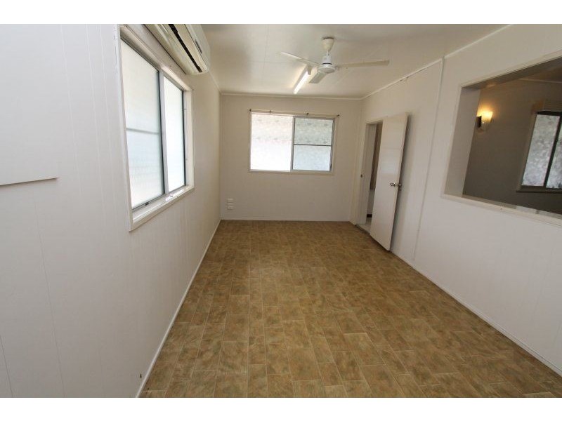 14 Cox Street, Ayr QLD 4807