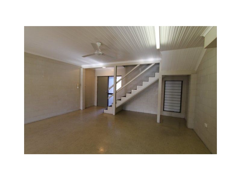 4/1 Wilmington Street, Ayr QLD 4807
