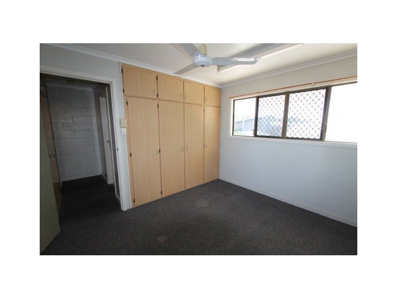4/1 Wilmington Street, Ayr QLD 4807