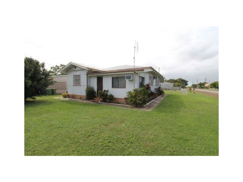 91 Thirteenth Avenue, Home Hill QLD 4806