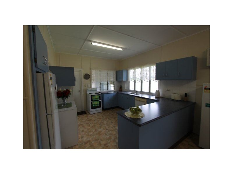 91 Thirteenth Avenue, Home Hill QLD 4806