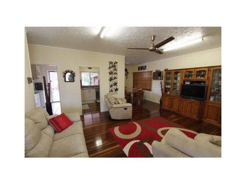 7 McIntyre Street, Ayr QLD 4807