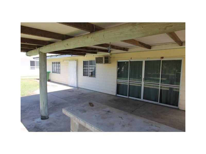 39 Fourteenth Avenue, Home Hill QLD 4806