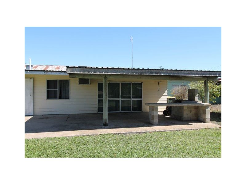 39 Fourteenth Avenue, Home Hill QLD 4806