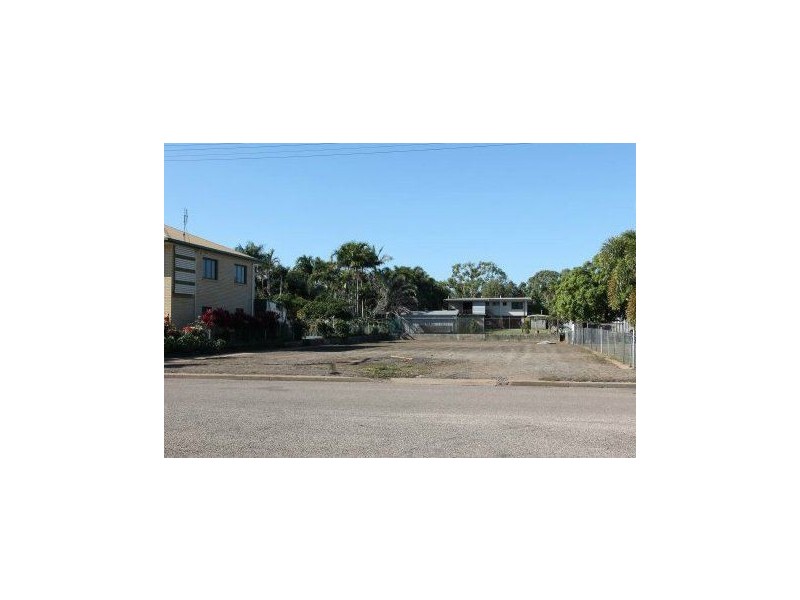 53 Ninth Avenue, Home Hill QLD 4806