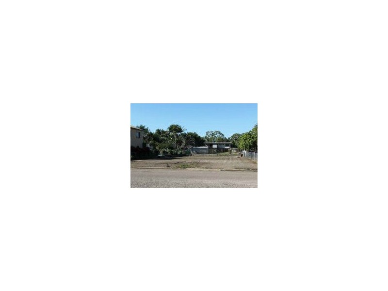 53 Ninth Avenue, Home Hill QLD 4806