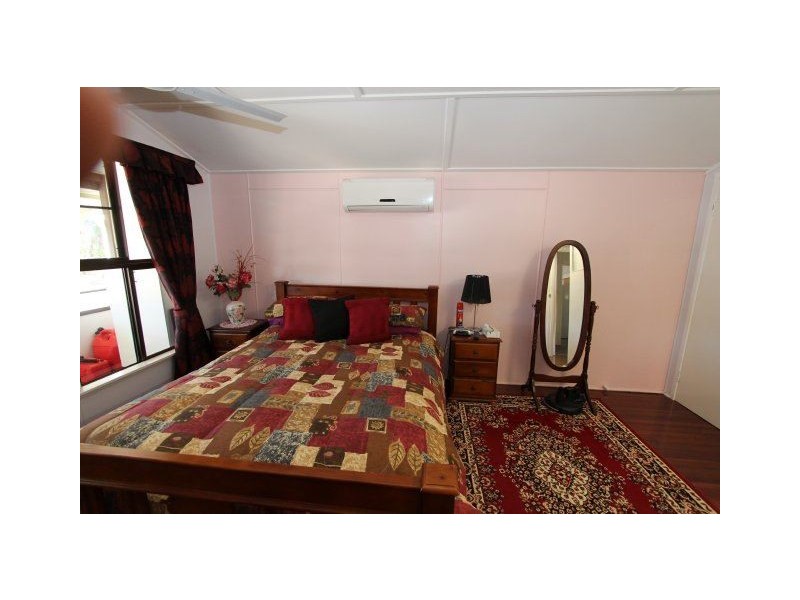 3/12 Hinkson Esplanade, Home Hill QLD 4806