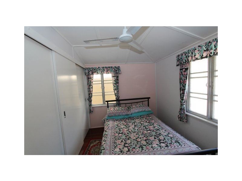 3/12 Hinkson Esplanade, Home Hill QLD 4806