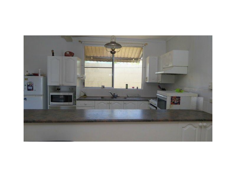 10 King Street, Ayr QLD 4807