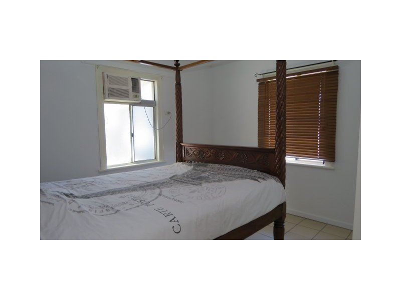 10 King Street, Ayr QLD 4807