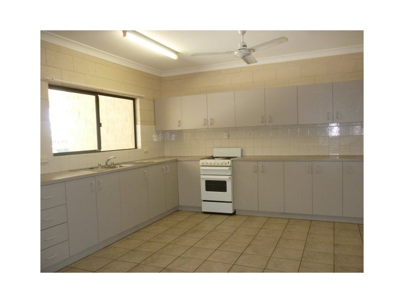 5/25 Queen Street, Ayr QLD 4807