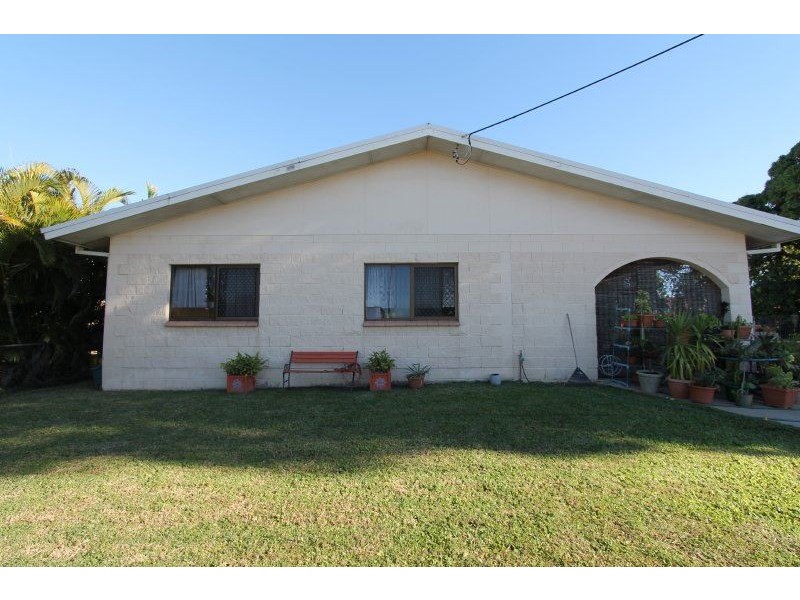 5/25 Queen Street, Ayr QLD 4807